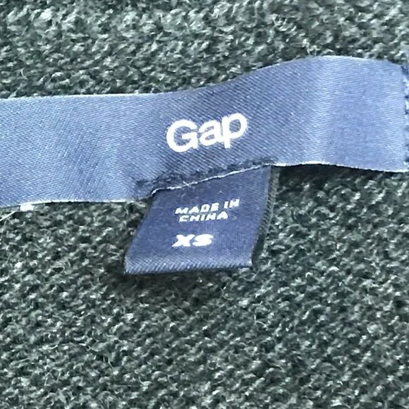 GAP Distressed‎ Crewneck Sweater Top - Picture 6 of 6